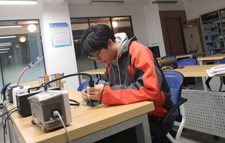 1587875136986412.png image.png