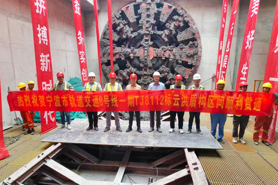 1686702143670267.jpg 4bdec6752801690f8f977121a7b5205d.jpg