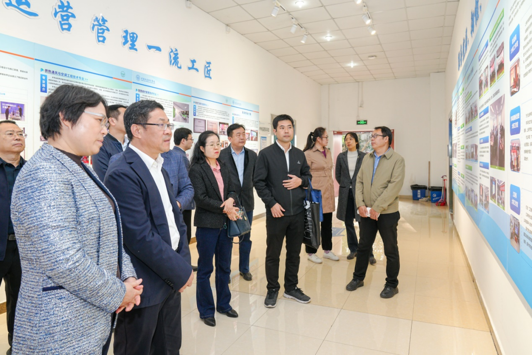 1700617100129993.png 图片.png