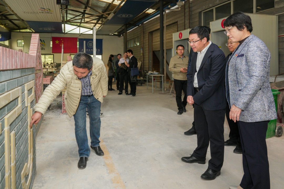 1700617117794661.png 图片.png